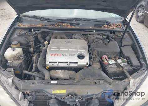 2005 Toyota Camry Xle V6 z USA, uszkodzony, nr VIN 4T1BF30K55U085939